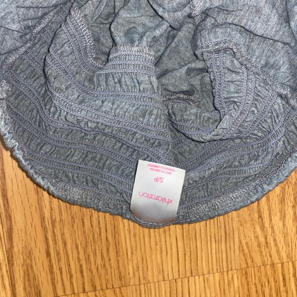 Grey Ruffle Swim Cover - Picture 2 of 2